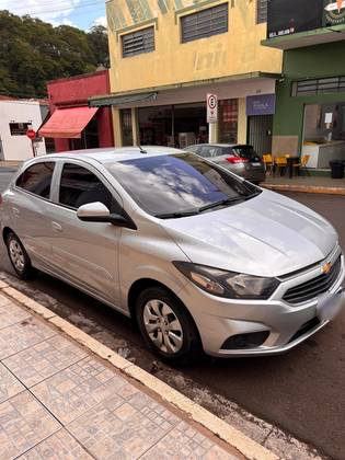CHEVROLET ONIX 1.0 MPFI JOY 8V FLEX 4P MANUAL CHEVROLET ONIX 1.0 MPFI JOY 8V FLEX 4P MANUAL